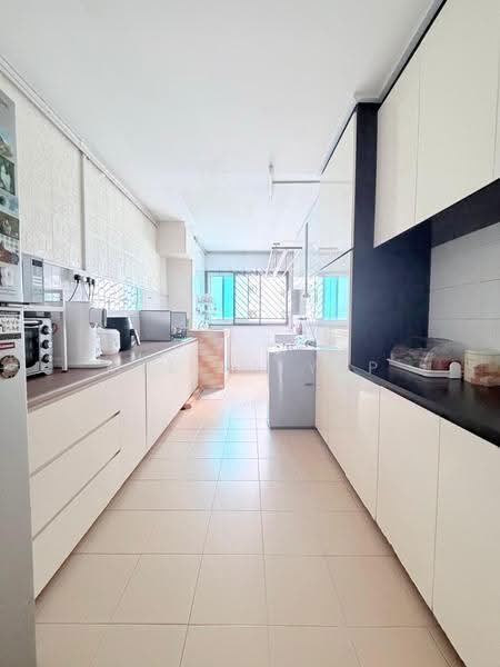 142 Petir Road, 142 Petir Road, Dairy Farm / Bukit Panjang / Choa Chu Kang, 3 Bedrooms, 1,109 sqft, HDB Flat For Sale, by Melina Yap, 500275337 - Kitchen - PropertyGuru.com.sg