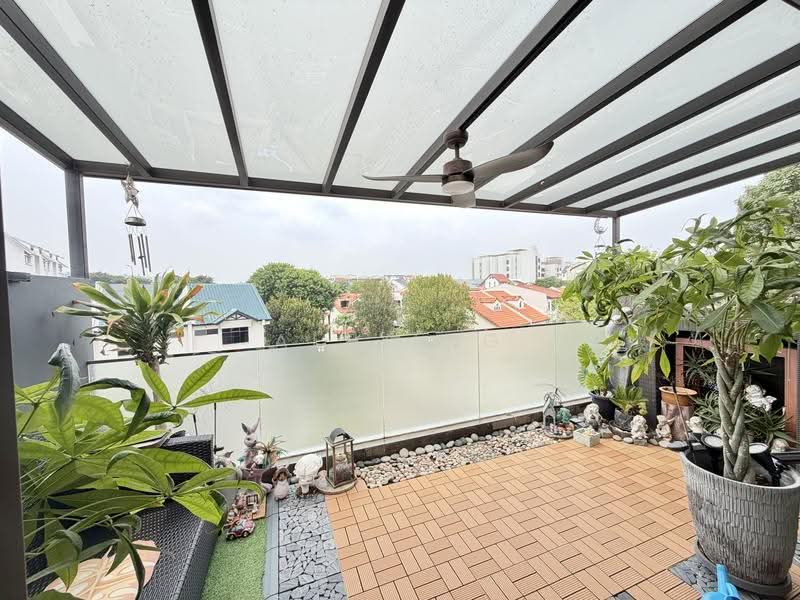 3.5sty Build Up Terrace, Excellent Views, Good Cond, Rare below $4mil unit, Kovan Estate, Serangoon Estate, Poh Huat Estate, Hougang / Punggol / Sengkang, 4 Bedrooms, 3,200 sqft, Terraced House For Sale, by Alex Ng, 500275341 - Balcony - PropertyGuru.com.sg