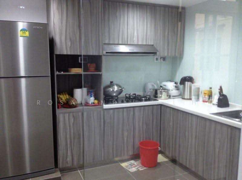 Palm Gardens, 2D Hong San Walk, Dairy Farm / Bukit Panjang / Choa Chu Kang, 3 Bedrooms, 1,216 sqft, Condominium For Sale, by Rosalind Lim L H, 500275350 - Kitchen - PropertyGuru.com.sg