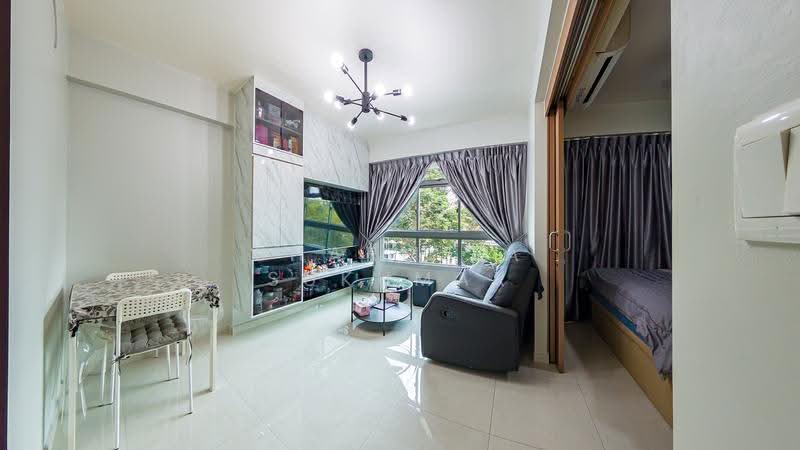 421A Northshore Drive, 421A Northshore Drive, Hougang / Punggol / Sengkang, 1 Bedroom, 409 sqft, HDB Flat For Sale, by Sharmila Sukumar, 500275351 - Living Room - PropertyGuru.com.sg