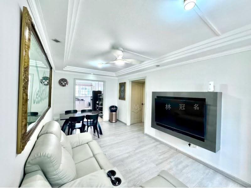 313 Bukit Batok Street 32, 313 313, Dairy Farm / Bukit Panjang / Choa Chu Kang, 2 Bedrooms, 731 sqft, HDB Flat For Sale, by Jeffri Lim, 林冠名, 500275352 - PropertyGuru.com.sg