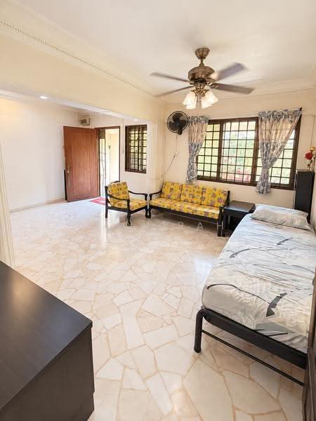 609 Ang Mo Kio Avenue 4, 609 Ang Mo Kio Avenue 4, Ang Mo Kio / Bishan / Thomson, Room Rental, 130 sqft, HDB Flat For Rent, by Nadhirah Ismail, 500275358 - Living Room - PropertyGuru.com.sg