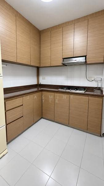 436B Fernvale Road, 436B Fernvale Road, Seletar / Yio Chu Kang, 3 Bedrooms, 1,033 sqft, HDB Flat For Sale, by Jasmine Yee, 500275362 - Kitchen - PropertyGuru.com.sg