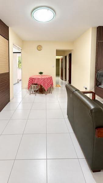 436B Fernvale Road, 436B Fernvale Road, Seletar / Yio Chu Kang, 3 Bedrooms, 1,033 sqft, HDB Flat For Sale, by Jasmine Yee, 500275362 - Living Room - PropertyGuru.com.sg