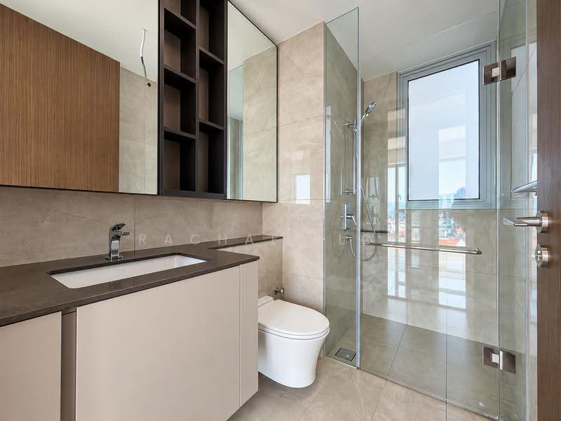 Grand Dunman, 12 Dunman Road, East Coast / Marine Parade, 3 Bedrooms, 1,119 sqft, Condominium For Rent, by Rachael Low, 500275372 - Common Bathroom - PropertyGuru.com.sg