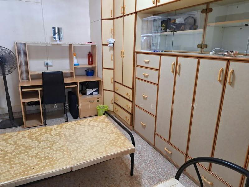 108 Tampines Street 11, 108 Tampines Street 11, Pasir Ris / Tampines, Room Rental, 100 sqft, HDB Flat For Rent, by Jasmine Lee T W, 500275397 - Bedroom - PropertyGuru.com.sg