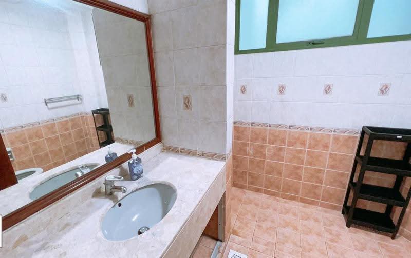 Le Shantier, 4 Shan Road, Balestier / Toa Payoh, Room Rental, 100 sqft, Condominium For Rent, by Nigel Eng, 500275408 - Bathroom - PropertyGuru.com.sg
