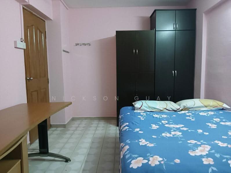 Room for rent in Jurong East St 32, 110, , Room Rental, 108 sqft, HDB Flat For Rent, by Nickson Guay, 500275410 - Bedroom - PropertyGuru.com.sg