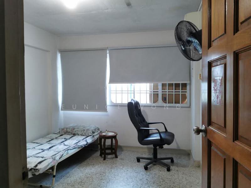 15 Ghim Moh Road, 15 Ghim Moh Road, Tanglin / Holland / Bukit Timah, Room Rental, 140 sqft, HDB Flat For Rent, by Eunice Wong, 500275429 - Bedroom - PropertyGuru.com.sg