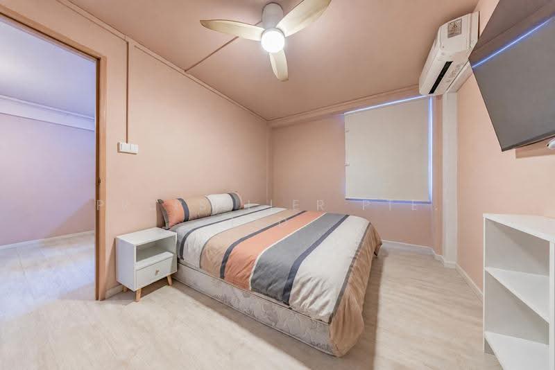 506 Bukit Batok Street 52, 506 Bukit Batok Street 52, Dairy Farm / Bukit Panjang / Choa Chu Kang, 2 Bedrooms, 646 sqft, HDB Flat For Sale, by KOH YONG JIAN, 500275451 - Bedroom - PropertyGuru.com.sg