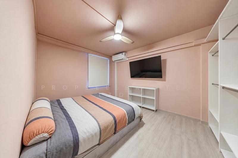 506 Bukit Batok Street 52, 506 Bukit Batok Street 52, Dairy Farm / Bukit Panjang / Choa Chu Kang, 2 Bedrooms, 646 sqft, HDB Flat For Sale, by KOH YONG JIAN, 500275451 - Bedroom - PropertyGuru.com.sg