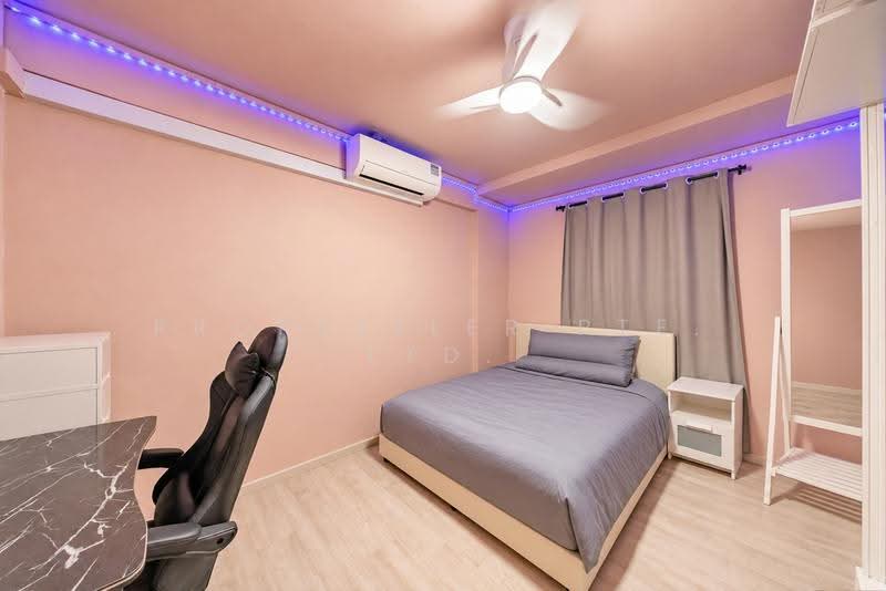 506 Bukit Batok Street 52, 506 Bukit Batok Street 52, Dairy Farm / Bukit Panjang / Choa Chu Kang, 2 Bedrooms, 646 sqft, HDB Flat For Sale, by KOH YONG JIAN, 500275451 - Bedroom - PropertyGuru.com.sg