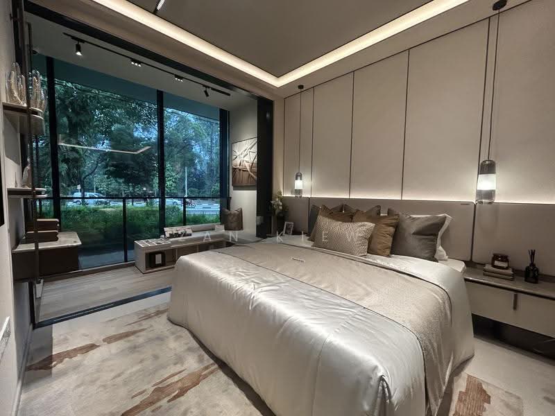 Lucerne Grand, Lakeside Drive, Boon Lay / Jurong / Tuas, 4 Bedrooms, 1,152 sqft, Condominium For Sale, by Zan Kiew, 500275460 - Bedroom - PropertyGuru.com.sg