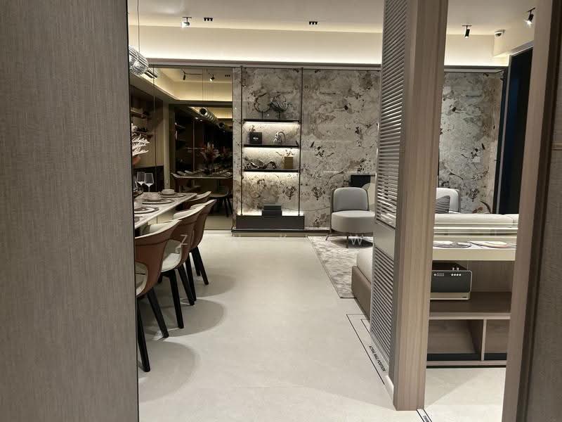 Lucerne Grand, Lakeside Drive, Boon Lay / Jurong / Tuas, 4 Bedrooms, 1,152 sqft, Condominium For Sale, by Zan Kiew, 500275460 - Dining Room - PropertyGuru.com.sg