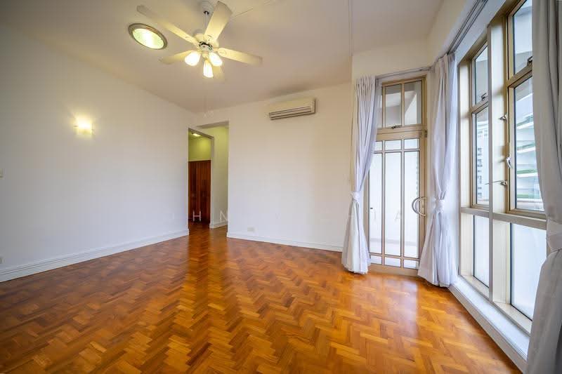 Leonie Condotel, 2 Leonie Hill Road, Orchard / River Valley, 4 Bedrooms, 2,770 sqft, Condominium For Rent, by Johnny Chia, 500275472 - Living Room - PropertyGuru.com.sg