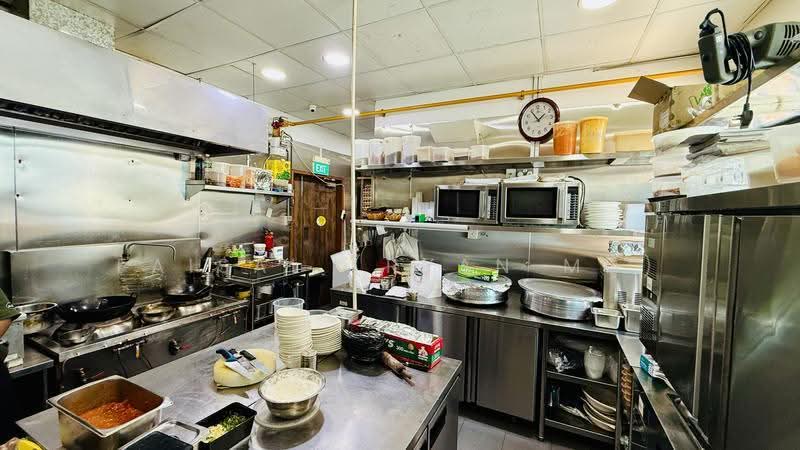 Crescendo Building, Upper East Coast Road455211, East Coast / Marine Parade, 1,200 sqft, Food & Beverage For Rent, by Faisal (Ryan MD), 500275474 - Kitchen - CommercialGuru.com.sg