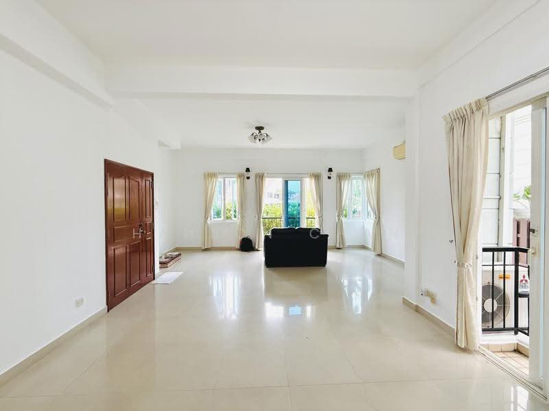 KJ Mansion, 7 Rosyth Road, Hougang / Punggol / Sengkang, 4 Bedrooms, 1,561 sqft, Apartment For Rent, by Hanson Chan, 500275476 - Living Room - PropertyGuru.com.sg