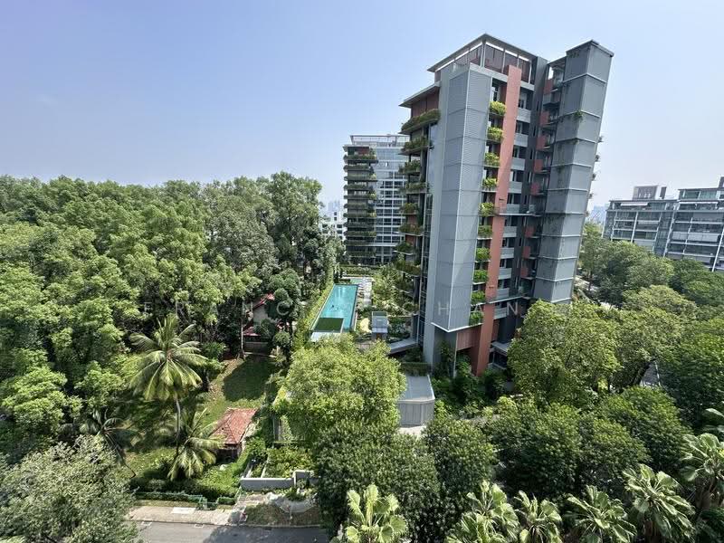 Parvis, 18 Holland Hill, Tanglin / Holland / Bukit Timah, 2 Bedrooms, 990 sqft, Condominium For Sale, by Frances Chang, 500275508 - Exterior - PropertyGuru.com.sg