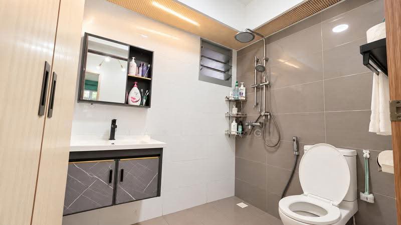 356B Anchorvale Lane, 356B Anchorvale Lane, Hougang / Punggol / Sengkang, 3 Bedrooms, 1,001 sqft, HDB Flat For Sale, by Jaxon Ng, 500275518 - Bathroom - PropertyGuru.com.sg