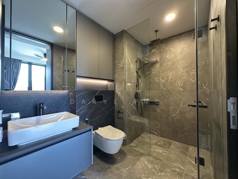 Irwell Hill Residences, 6 Irwell Hill, Orchard / River Valley, 2 Bedrooms, 667 sqft, Condominium For Sale, by Daryl Ang, 500275535 - Bathroom - PropertyGuru.com.sg