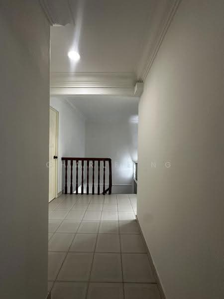 428 Hougang Avenue 6, 428 Hougang Avenue 6, Hougang / Punggol / Sengkang, 4 Bedrooms, 1,572 sqft, HDB Flat For Rent, by Charlee Ng, 500275545 - Corridor - PropertyGuru.com.sg
