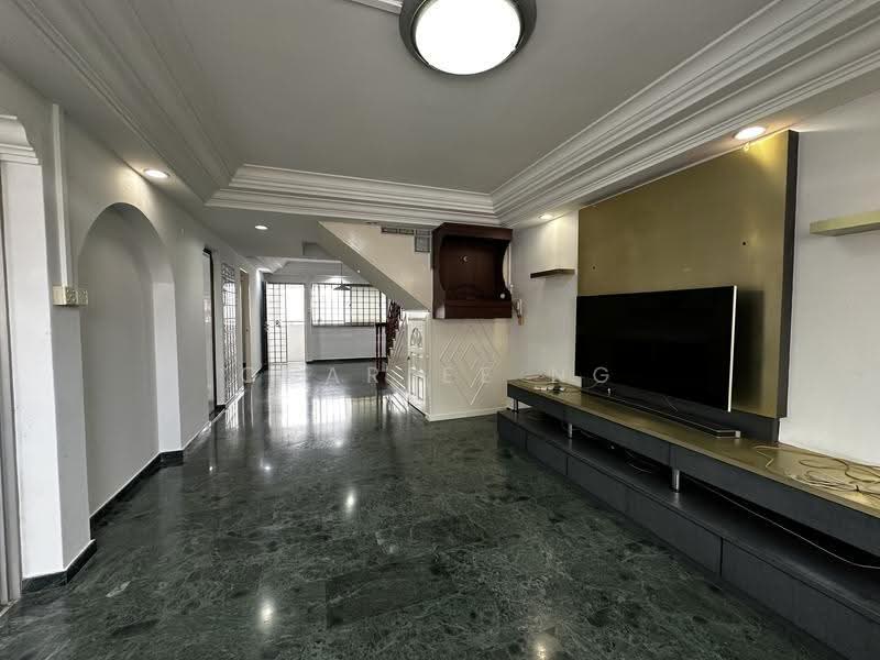 428 Hougang Avenue 6, 428 Hougang Avenue 6, Hougang / Punggol / Sengkang, 4 Bedrooms, 1,572 sqft, HDB Flat For Rent, by Charlee Ng, 500275545 - Living Room - PropertyGuru.com.sg
