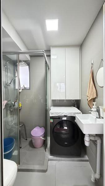 138C Yuan Ching Road, 138C Yuan Ching Road, Boon Lay / Jurong / Tuas, 2 Bedrooms, 721 sqft, HDB Flat For Sale, by Jose Loh Zhenhao, 500275554 - Bathroom - PropertyGuru.com.sg