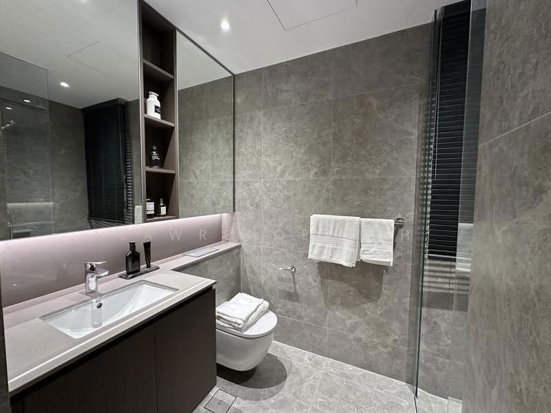 Coastal Cabana, 32 Jalan Loyang Besar, Changi Airport / Changi Village, 3 Bedrooms, 872 sqft, Executive Condominium For Sale, by Lawrence Goh, 500275563 - Bathroom - PropertyGuru.com.sg