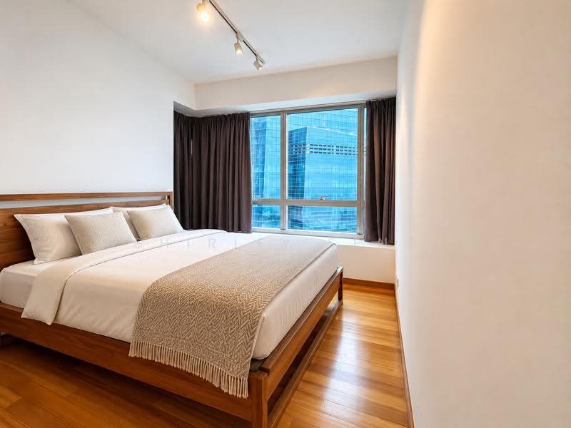 Marina Bay Residences, 18 Marina Boulevard, Boat Quay / Raffles Place / Marina, 2 Bedrooms, 1,055 sqft, Condominium For Sale, by Shirley Seng, 500275579 - Bedroom - PropertyGuru.com.sg