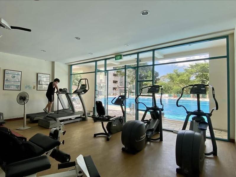Pine Grove, 1N Pine Grove, Clementi Park / Upper Bukit Timah, 5 Bedrooms, 200 sqft, Condominium For Rent, by Rina Ang, 500275586 - Gym - PropertyGuru.com.sg