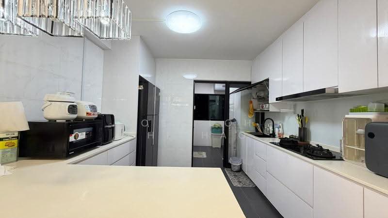 574 Hougang Street 51, 574 Hougang Street 51, Hougang / Punggol / Sengkang, 3 Bedrooms, 1,259 sqft, HDB Flat For Sale, by Jose Loh Zhenhao, 500275590 - Kitchen - PropertyGuru.com.sg