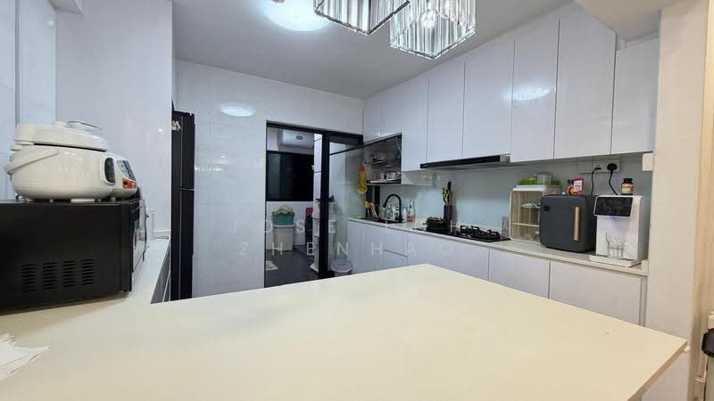 574 Hougang Street 51, 574 Hougang Street 51, Hougang / Punggol / Sengkang, 3 Bedrooms, 1,259 sqft, HDB Flat For Sale, by Jose Loh Zhenhao, 500275590 - Kitchen - PropertyGuru.com.sg