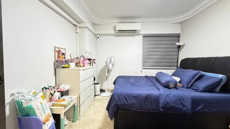 574 Hougang Street 51, 574 Hougang Street 51, Hougang / Punggol / Sengkang, 3 Bedrooms, 1,259 sqft, HDB Flat For Sale, by Jose Loh Zhenhao, 500275590 - Bedroom - PropertyGuru.com.sg