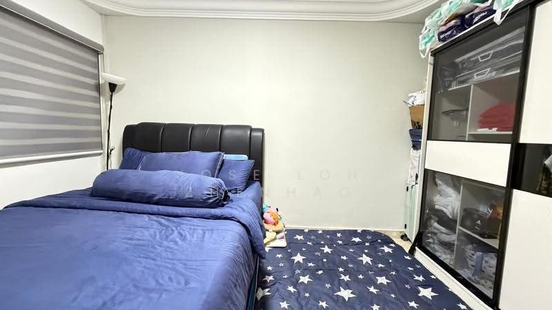 574 Hougang Street 51, 574 Hougang Street 51, Hougang / Punggol / Sengkang, 3 Bedrooms, 1,259 sqft, HDB Flat For Sale, by Jose Loh Zhenhao, 500275590 - Bedroom - PropertyGuru.com.sg