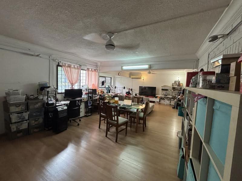 236 Lorong 1 Toa Payoh, 236 Lorong 1 Toa Payoh, Balestier / Toa Payoh, 4 Bedrooms, 1,572 sqft, HDB Flat For Sale, by Andrew Yap, 500275600 - Study - PropertyGuru.com.sg