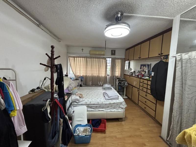 236 Lorong 1 Toa Payoh, 236 Lorong 1 Toa Payoh, Balestier / Toa Payoh, 4 Bedrooms, 1,572 sqft, HDB Flat For Sale, by Andrew Yap, 500275600 - Bedroom - PropertyGuru.com.sg