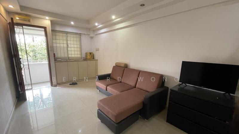 180 Ang Mo Kio Avenue 5, 180 Ang Mo Kio Avenue 5, Ang Mo Kio / Bishan / Thomson, 2 Bedrooms, 732 sqft, HDB Flat For Sale, by Bernard Wong, 500275605 - Living Room - PropertyGuru.com.sg