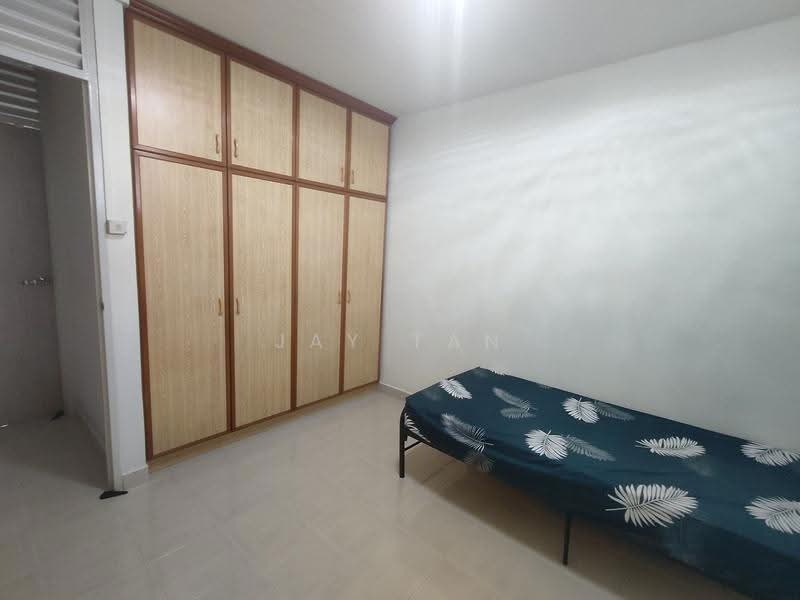 635 Hougang Avenue 8, 635 Hougang Avenue 8, Hougang / Punggol / Sengkang, Room Rental, 90 sqft, HDB Flat For Rent, by Jay Tan, 500275616 - Bedroom - PropertyGuru.com.sg