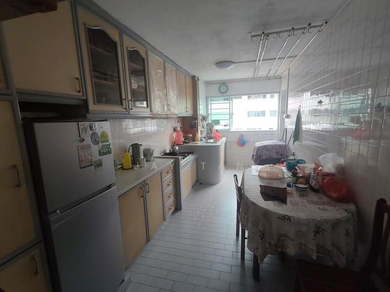 635 Hougang Avenue 8, 635 Hougang Avenue 8, Hougang / Punggol / Sengkang, Room Rental, 90 sqft, HDB Flat For Rent, by Jay Tan, 500275616 - Kitchen - PropertyGuru.com.sg