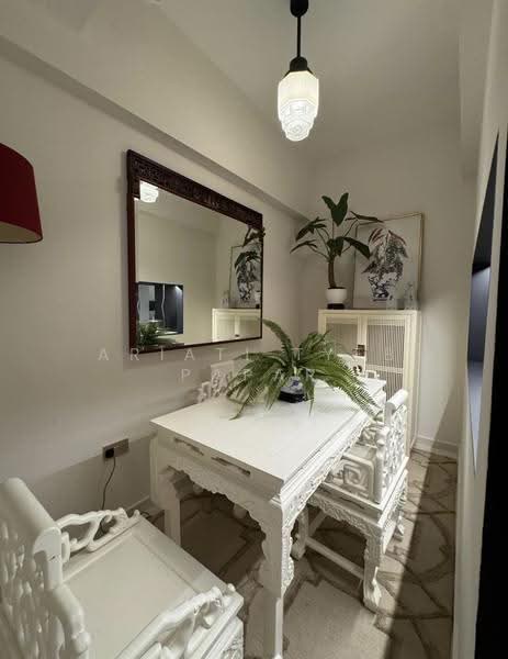 Sycamore Tree, 2 Fowlie Road, East Coast / Marine Parade, 1 Bedroom, 484 sqft, Apartment For Sale, by Ariati Tyeb Papar, 500275617 - Dining Room - PropertyGuru.com.sg
