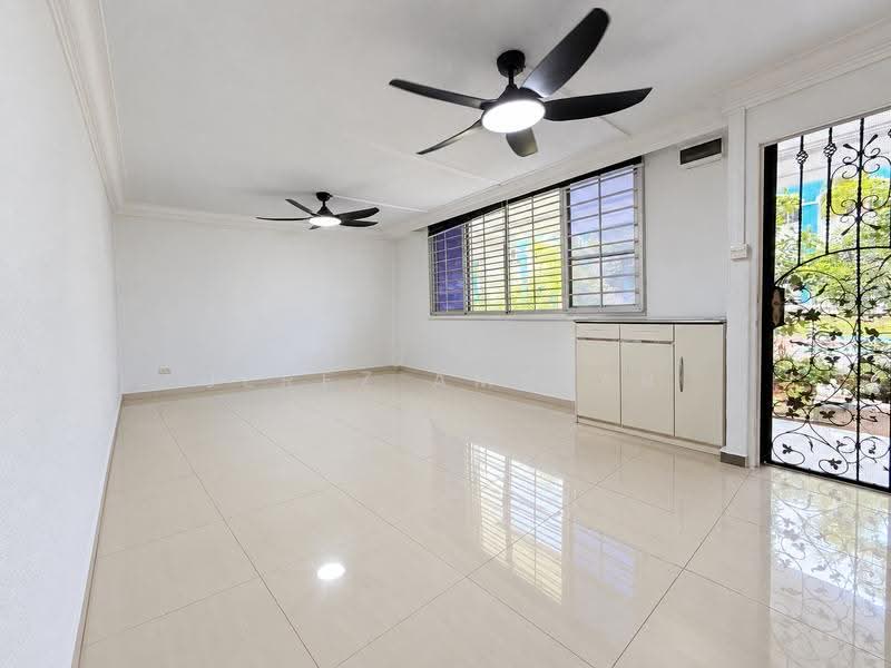 516 Hougang Avenue 10, 516 Hougang Avenue 10, Hougang / Punggol / Sengkang, 3 Bedrooms, 958 sqft, HDB Flat For Sale, by Jerez Amsyar, 500275621 - PropertyGuru.com.sg
