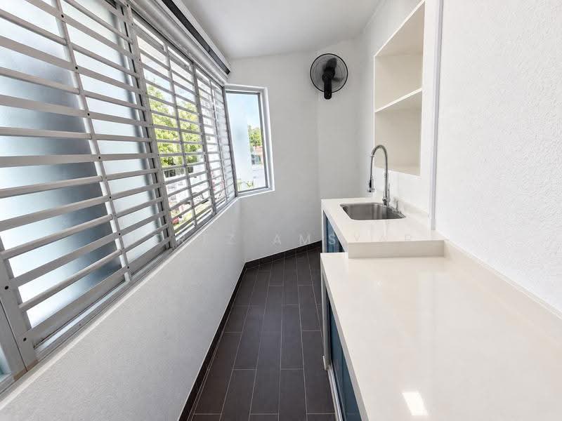 516 Hougang Avenue 10, 516 Hougang Avenue 10, Hougang / Punggol / Sengkang, 3 Bedrooms, 958 sqft, HDB Flat For Sale, by Jerez Amsyar, 500275621 - PropertyGuru.com.sg