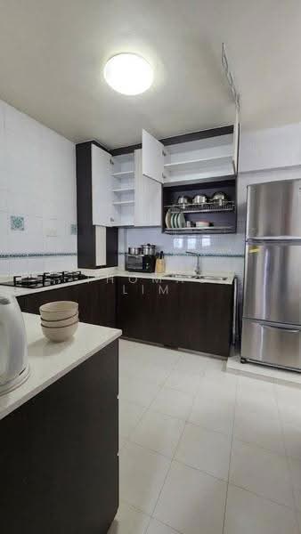 318D Anchorvale Link, 318D Anchorvale Link, Hougang / Punggol / Sengkang, 3 Bedrooms, 990 sqft, HDB Flat For Rent, by Thomas Lim, 500275647 - Kitchen - PropertyGuru.com.sg