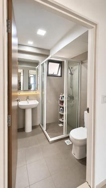 347B Yishun Avenue 11, 347B Yishun Avenue 11, Sembawang / Yishun, 3 Bedrooms, 990 sqft, HDB Flat For Sale, by Jose Loh Zhenhao, 500275649 - Bathroom - PropertyGuru.com.sg