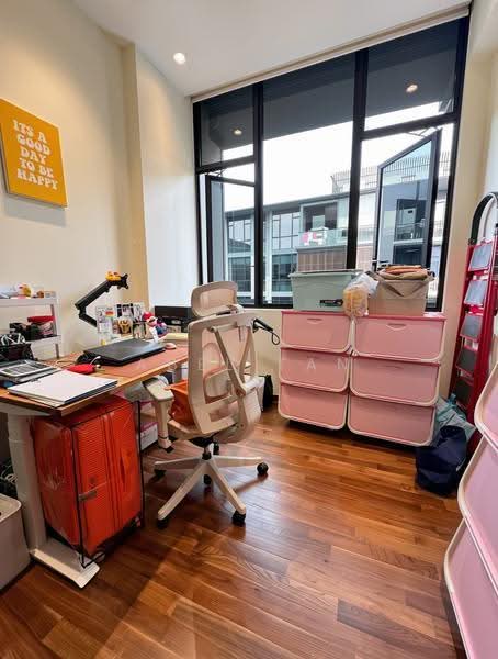 Parc Komo, 961 Upper Changi Road North, Changi Airport / Changi Village, 2 Bedrooms, 721 sqft, Condominium For Sale, by Abel Tan, 500275653 - Study - PropertyGuru.com.sg