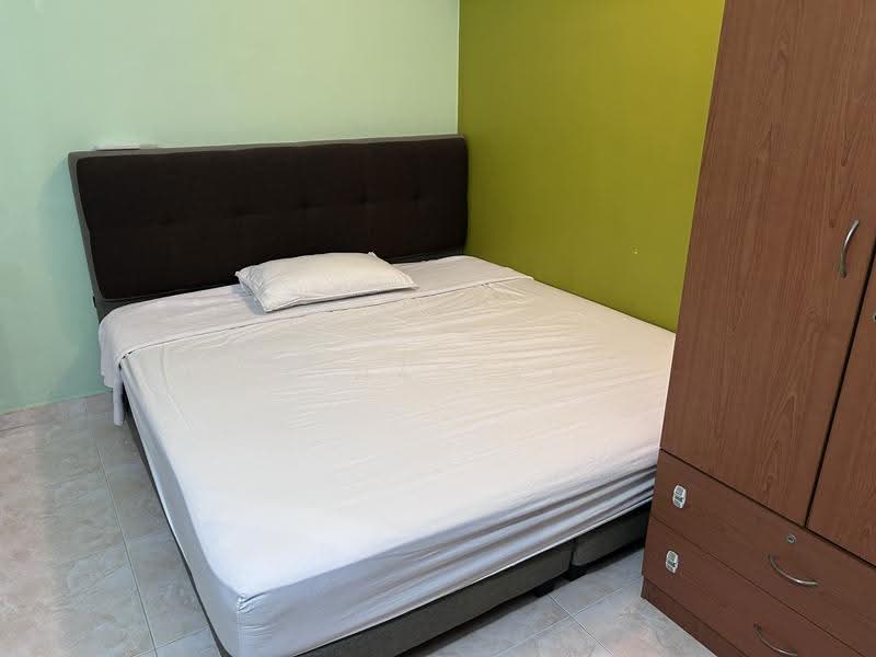 248 Compassvale Road, 248 Compassvale Road, Hougang / Punggol / Sengkang, Room Rental, 200 sqft, HDB Flat For Rent, by Lina Tay, 500275654 - PropertyGuru.com.sg