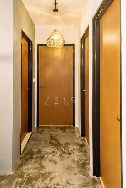 418C Fernvale Link, 418C Fernvale Link, Seletar / Yio Chu Kang, 3 Bedrooms, 1,012 sqft, HDB Flat For Sale, by Eric Choy, 500275656 - Corridor - PropertyGuru.com.sg