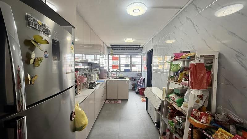 658 Yishun Avenue 4, 658 Yishun Avenue 4, Sembawang / Yishun, 3 Bedrooms, 1,302 sqft, HDB Flat For Sale, by Jay Goh, 500275671 - Kitchen - PropertyGuru.com.sg