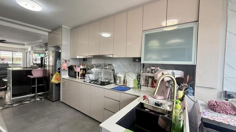 658 Yishun Avenue 4, 658 Yishun Avenue 4, Sembawang / Yishun, 3 Bedrooms, 1,302 sqft, HDB Flat For Sale, by Jay Goh, 500275671 - Kitchen - PropertyGuru.com.sg