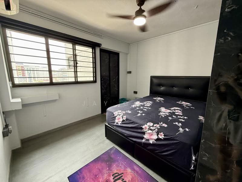 658 Yishun Avenue 4, 658 Yishun Avenue 4, Sembawang / Yishun, 3 Bedrooms, 1,302 sqft, HDB Flat For Sale, by Jay Goh, 500275671 - Master Bedroom - PropertyGuru.com.sg